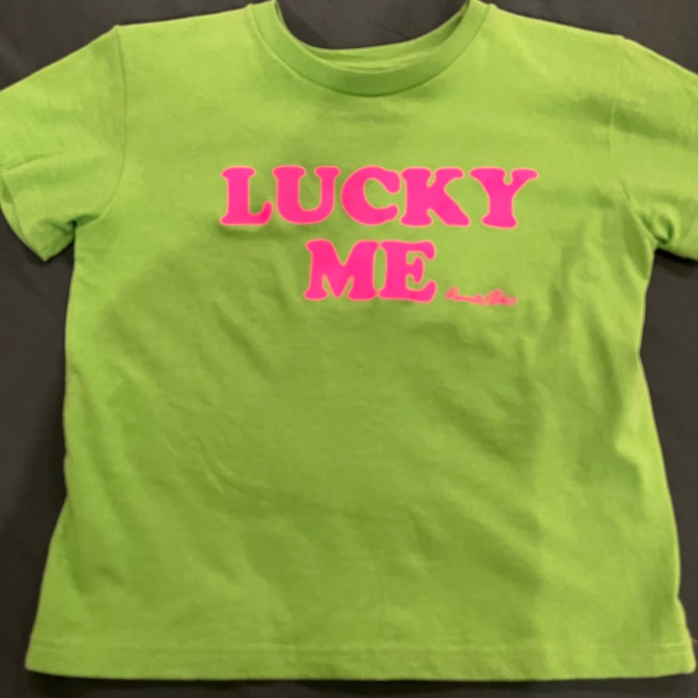 Cropped Lucky Me graphic tee